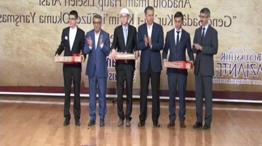 Kuran-ı Kerim&rsquo;i G&uuml;zel Okuma Yarışmasının T&uuml;rkiye Finali Gaziantep&rsquo;te Yapıldı