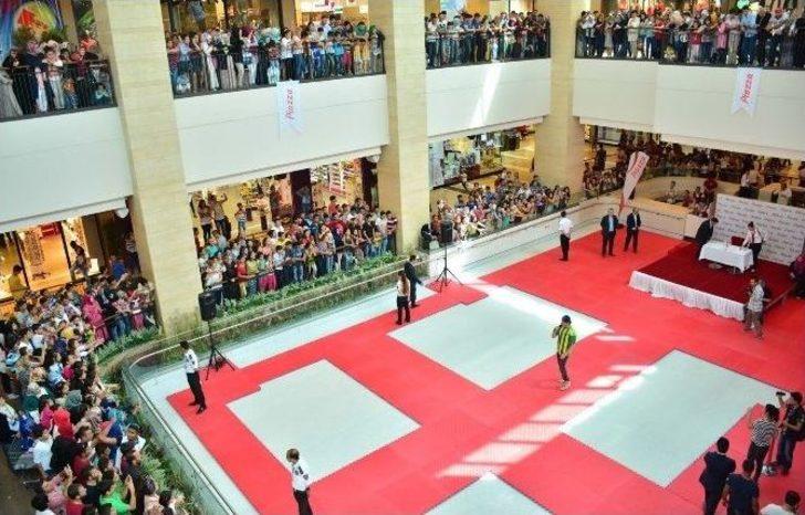 Sinan Akçıl Şanlıurfa’yı Salladı G3