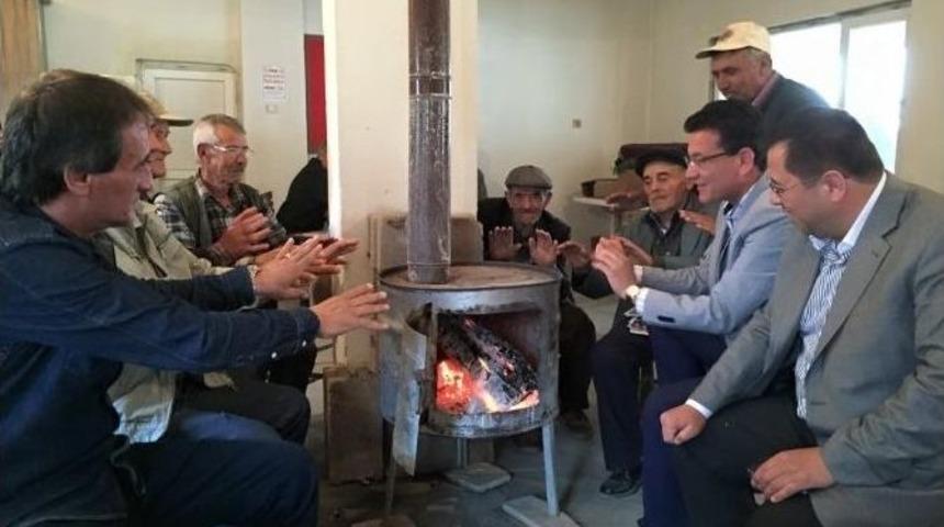 Ak Parti&rsquo;li Uslu&rsquo;dan Soba Başında Se&ccedil;im &Ccedil;alışması