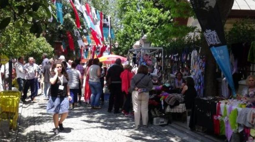 Arnavutk&ouml;y Şenliği'nde 'teknepark' Projesine Tepki