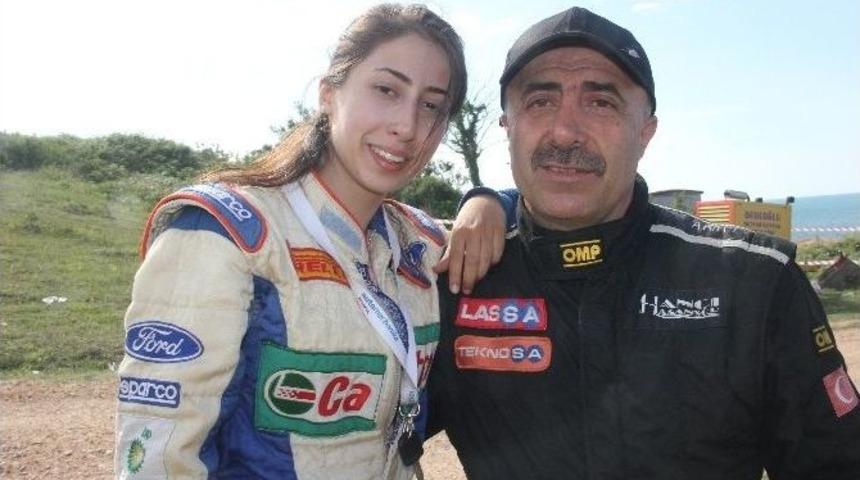 Off-road Şampiyonası&rsquo;nda Yarışan Tek Kadın Pilot Destek Bekliyor