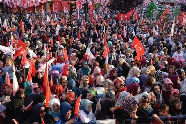 Kamalak: İhanet Arayacaksanız, Dönüp Başka Yerlere, Başka Kimselere Bakmak Lazım