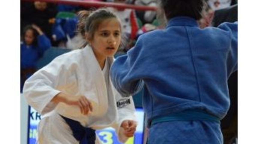 T&uuml;rkiye Yıldızlar Judo Şampiyonası
