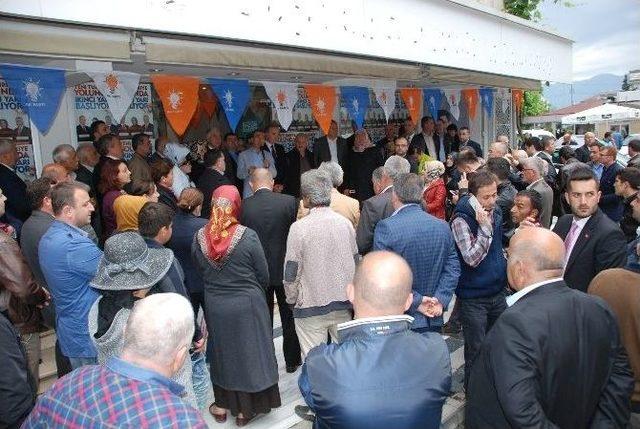 Ak Parti Grup Başkanvekili Seçim Bürosu Açtı