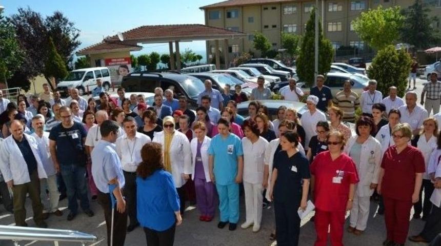 Sağlık &Ccedil;alışanları Saldırıyı Kınadı