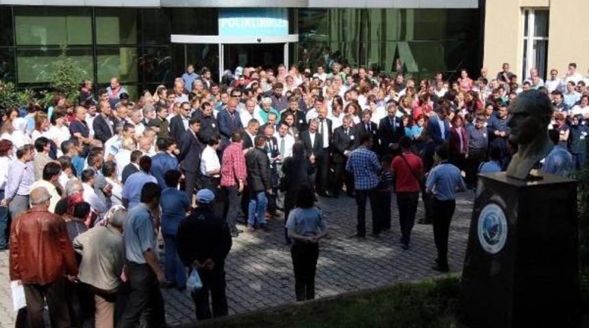 Zonguldak Ve Karab&uuml;k'te Sağlık &Ccedil;alışanlarından Protesto