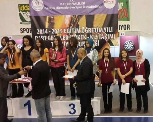 Bozüyüklü Dartçılar Madalyaları Topladılar 2