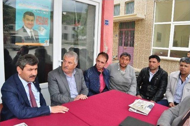 Ak Parti Milletvekili Adayı Halil &Uuml;r&uuml;n K&ouml;y Ziyaretlerini S&uuml;rd&uuml;r&uuml;yor 1