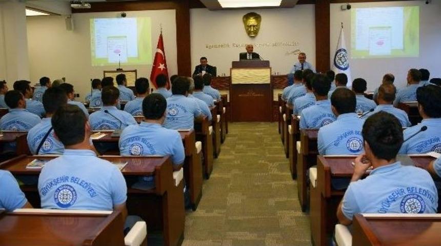 Haşere M&uuml;cadele Personeline Eğitim