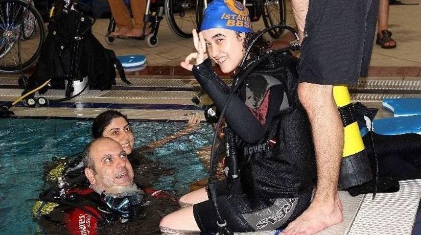 &Ouml;zg&uuml;rl&uuml;ğe Dalış