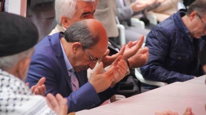 Tekden, Mavi Marmara Şehitlerini Andı