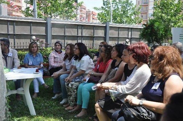 Önce İş Bıraktılar Ardından Lokma Döktürdüler