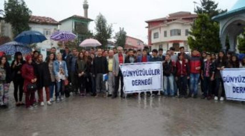 Başarılı &Ouml;ğrencilere Bursa Gezisi &Ouml;d&uuml;l&uuml;