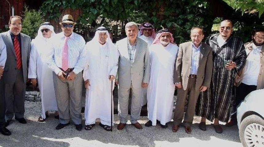 Başkan Karaosmanoğlu Suudi Misafirlerini Ağırladı