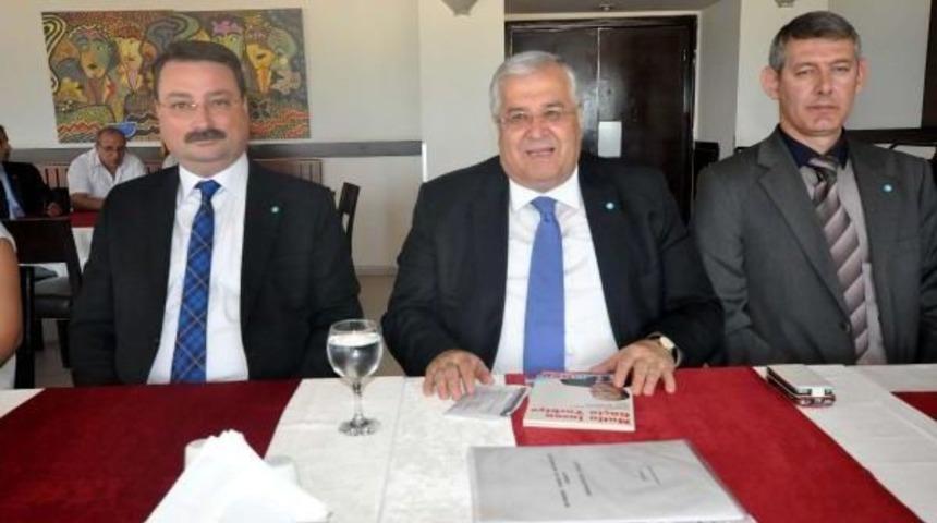 Dsp Lideri T&uuml;rker: Mit Tır'ları Yılın Gazetecilik Olayı