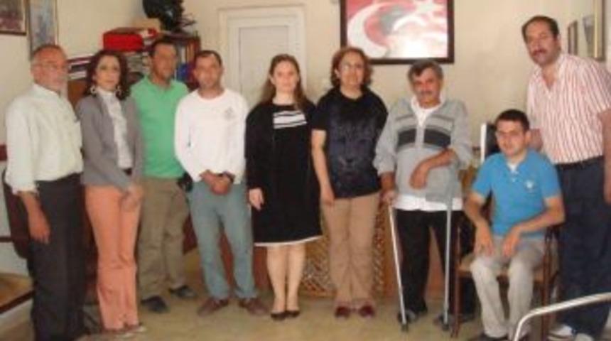 Burhaniye&rsquo;de Engellilere M&uuml;d&uuml;r Ziyareti