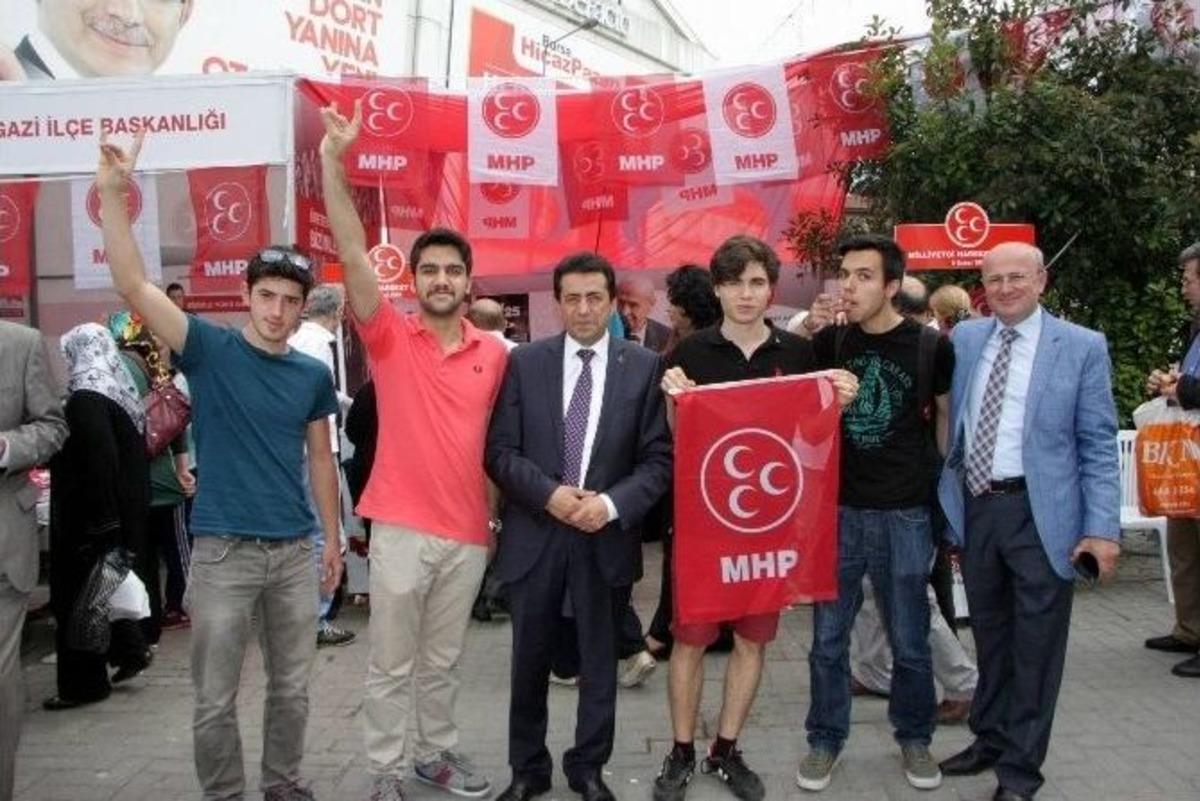 Zırhlıoğlu Vatandaşlara Kandil Simidi Dağıttı