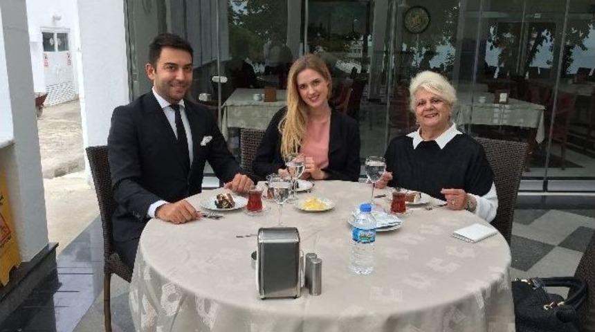 Kerem G&ouml;ğ&uuml;ş: &ldquo;t&uuml;rkiye Olarak Se&ccedil;ilmiş Ve &rsquo;s&ouml;z Milletindir&rsquo; Diyen Kişileri Baş Tacımız Yapmalıyız&rdquo;