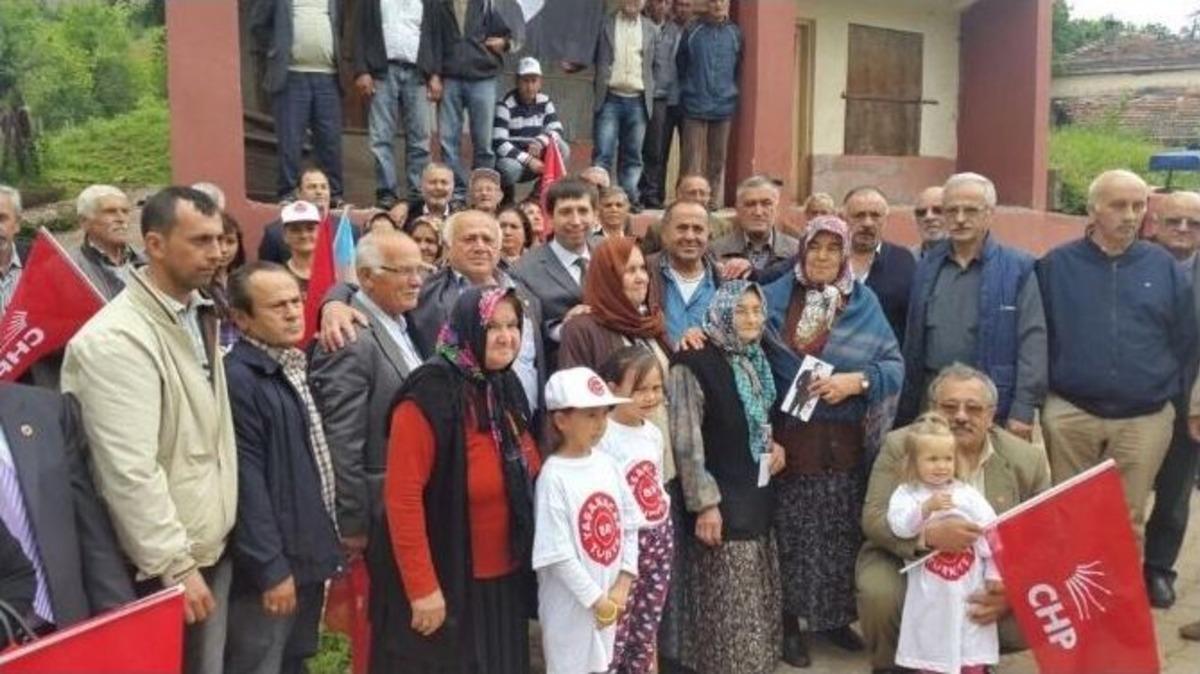Prof. Dr. Yenid&uuml;nya, K&ouml;y Ziyaretlerini S&uuml;rd&uuml;r&uuml;yor
