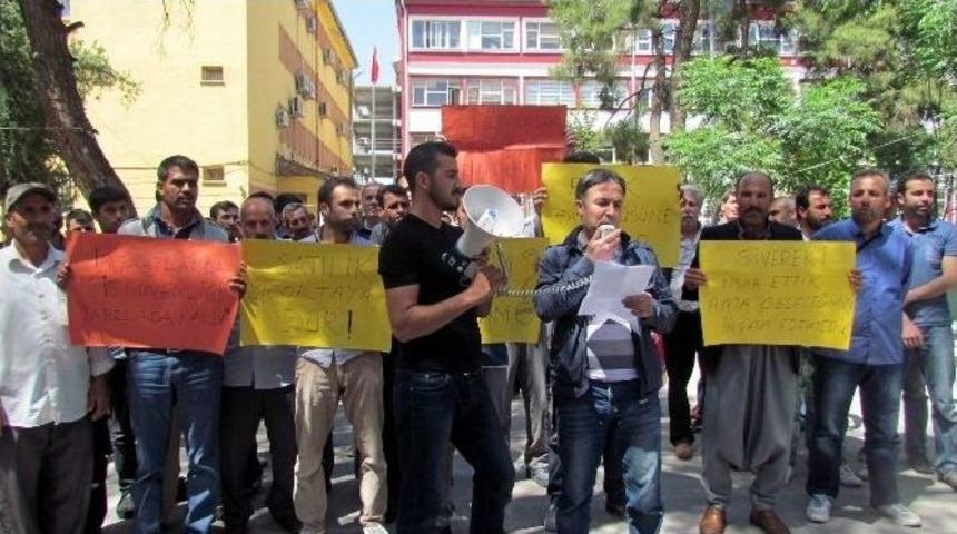 Fayans Ustaları Sigorta Haklarını İstedi