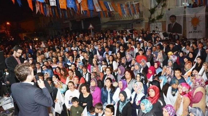 Ak Parti Uşak Milletvekili Adayları Dikilitaş&rsquo;ta 3 Bin Kişiyle Buluştu
