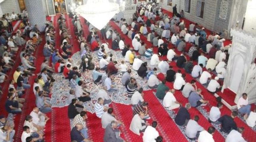 Şanlıurfa'da Berat Kandili Kutlandı