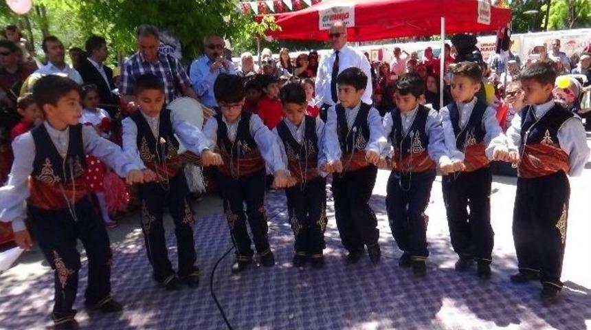 7 G&uuml;n, 7 H&uuml;ner K&uuml;lt&uuml;r Sanat Şenliği Renkli Sahnelere Tanıklık Etti