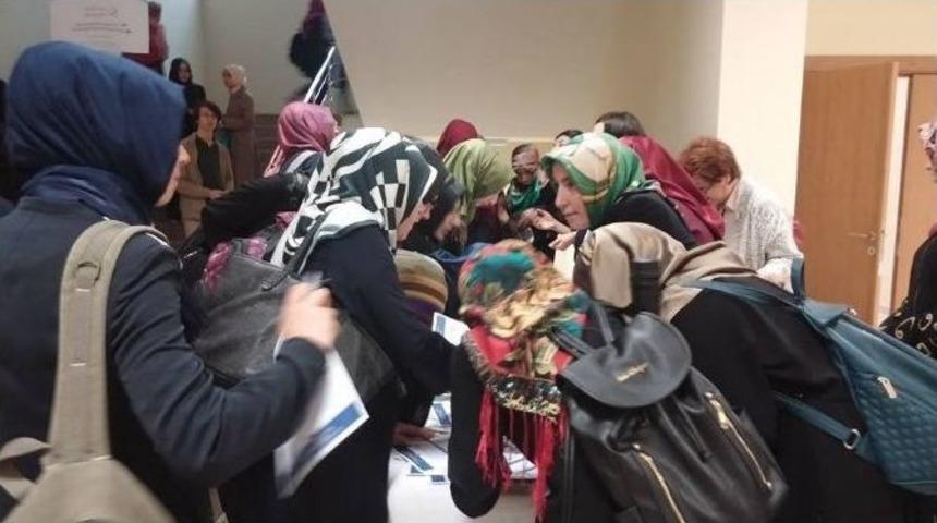 G&ouml;n&uuml;ll&uuml;ler Necip Fazıl&rsquo;ı Andı