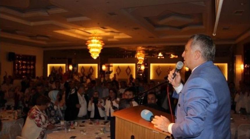 Metin K&uuml;l&uuml;nk: &ldquo;bah&ccedil;eli Ucuz Milliyet&ccedil;i, Chp Salon Sosyalisti&rdquo;