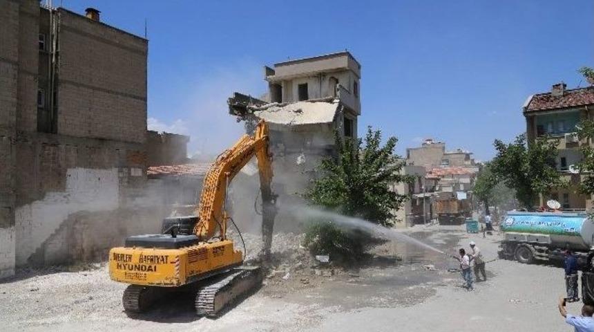 Kepenek Mahallesi&rsquo;ne Yeni Park Ve Meydan