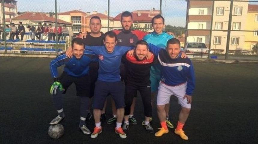 Bilecik Bar&ccedil;a Takımı Nıke Halı Saha Ligi&rsquo;nde Marmara İkincisi Oldu