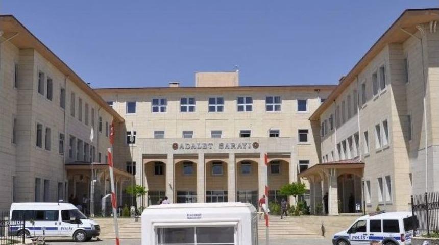 Siirt&rsquo;te G&ouml;zaltına Alınan Ydg-h&rsquo;li 11 Kişi Adliyeye Sevk Edildi