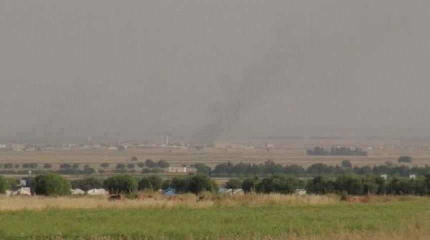 Muhalifler Kilis Sınırında &Ccedil;atışıyor