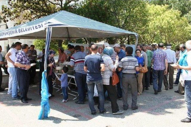 Büyükşehirden Kandilde Lokma Ve Pilav Hayrı