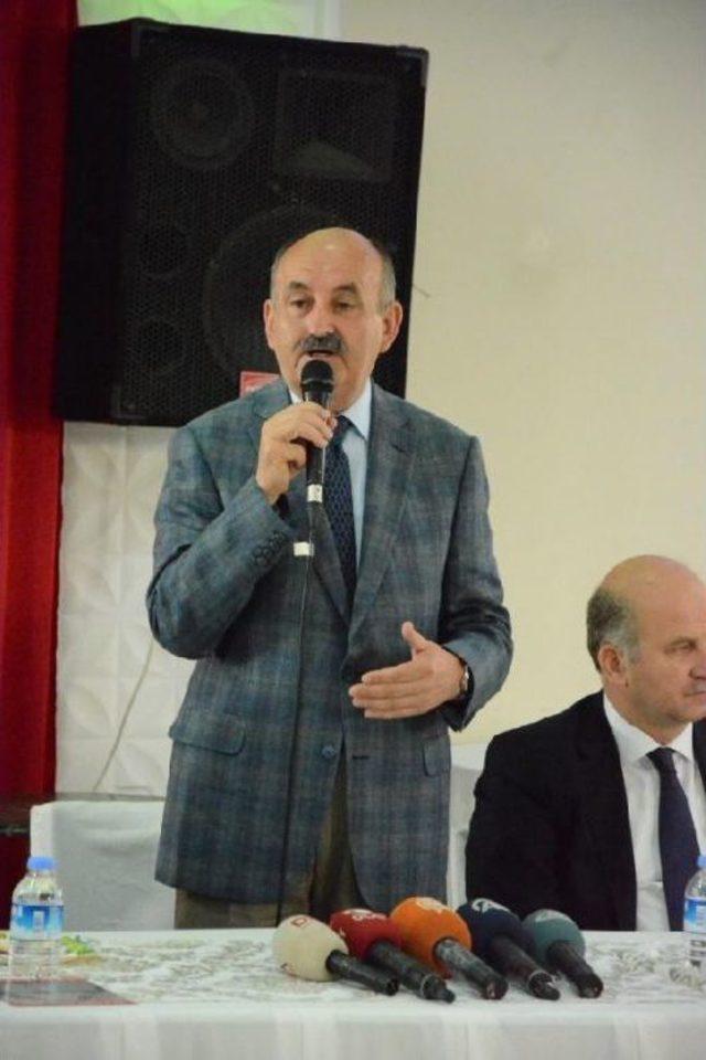 M&uuml;ezzinoğlu: Beyaz Et Ve Yumurtayla Ilgili Bir Risk S&ouml;z Konusu Değil 1