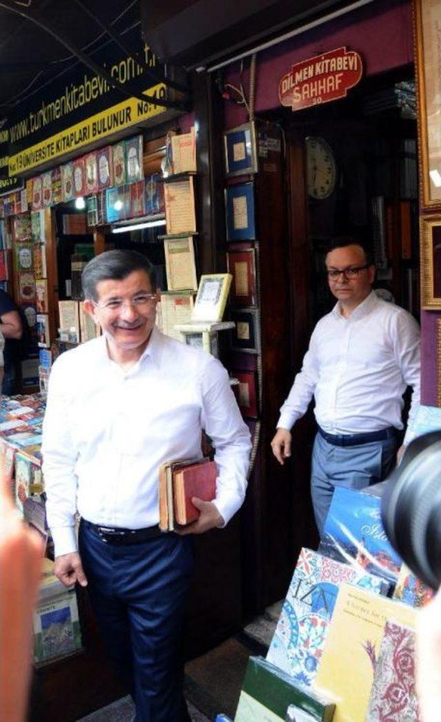 Başbakan Davutoğlu'nun Yoğun İstanbul Programı Başladı