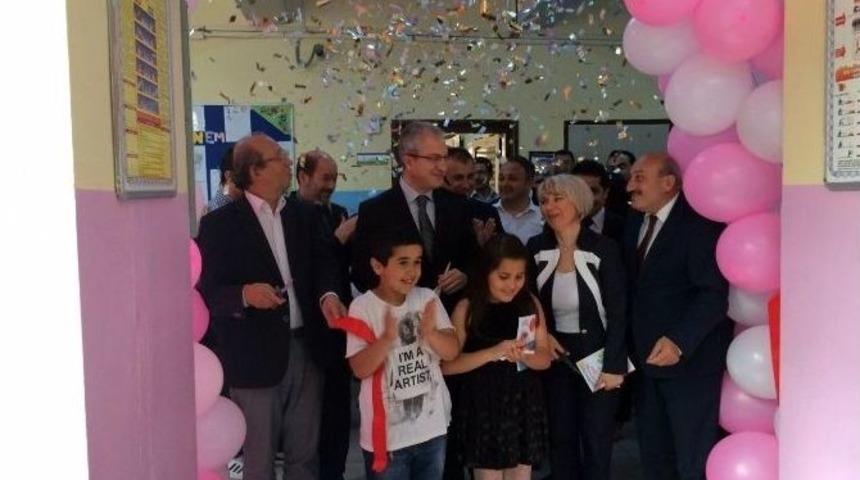 İlkokul Ve &Uuml;niversite &Ouml;ğrencileri &rsquo;eğlenceli K&uuml;t&uuml;phane&rsquo;de Buluşacak