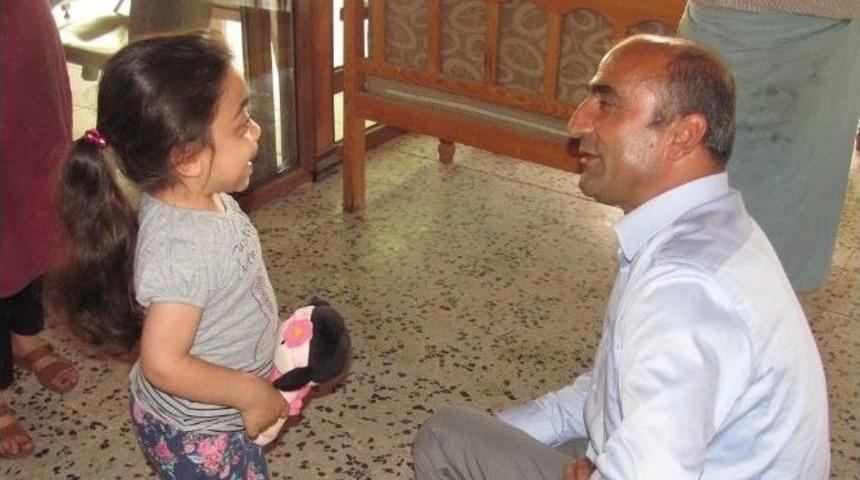 7 Yaşındaki Mps Hastası Senanur Başkan &Ouml;zdemir&rsquo;den Salıncak İstedi