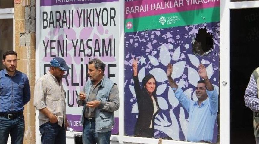 Eskişehir Hdp Se&ccedil;im B&uuml;rosuna Silahlı Saldırı İddiası