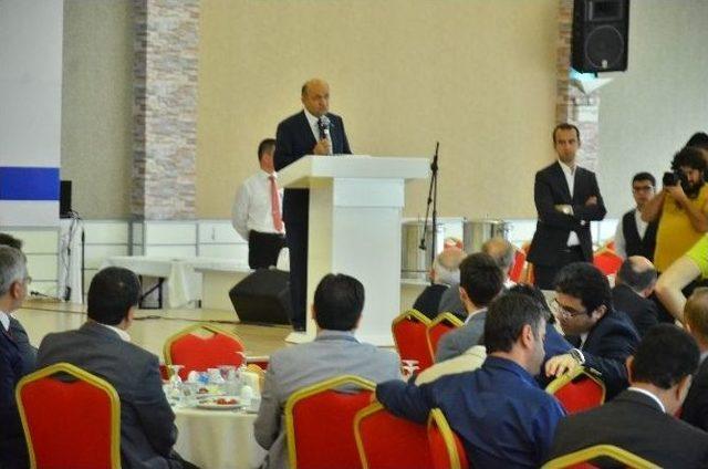 Bilim, Sanayi Ve Teknoloji Bakanı Fikri Işık: 1