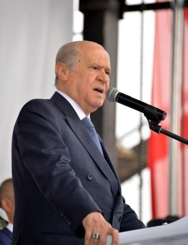 Bahçeli'den Erdoğan'a Tepki: Açıklayamıyorsan Alçaksın, Şerefsizsin