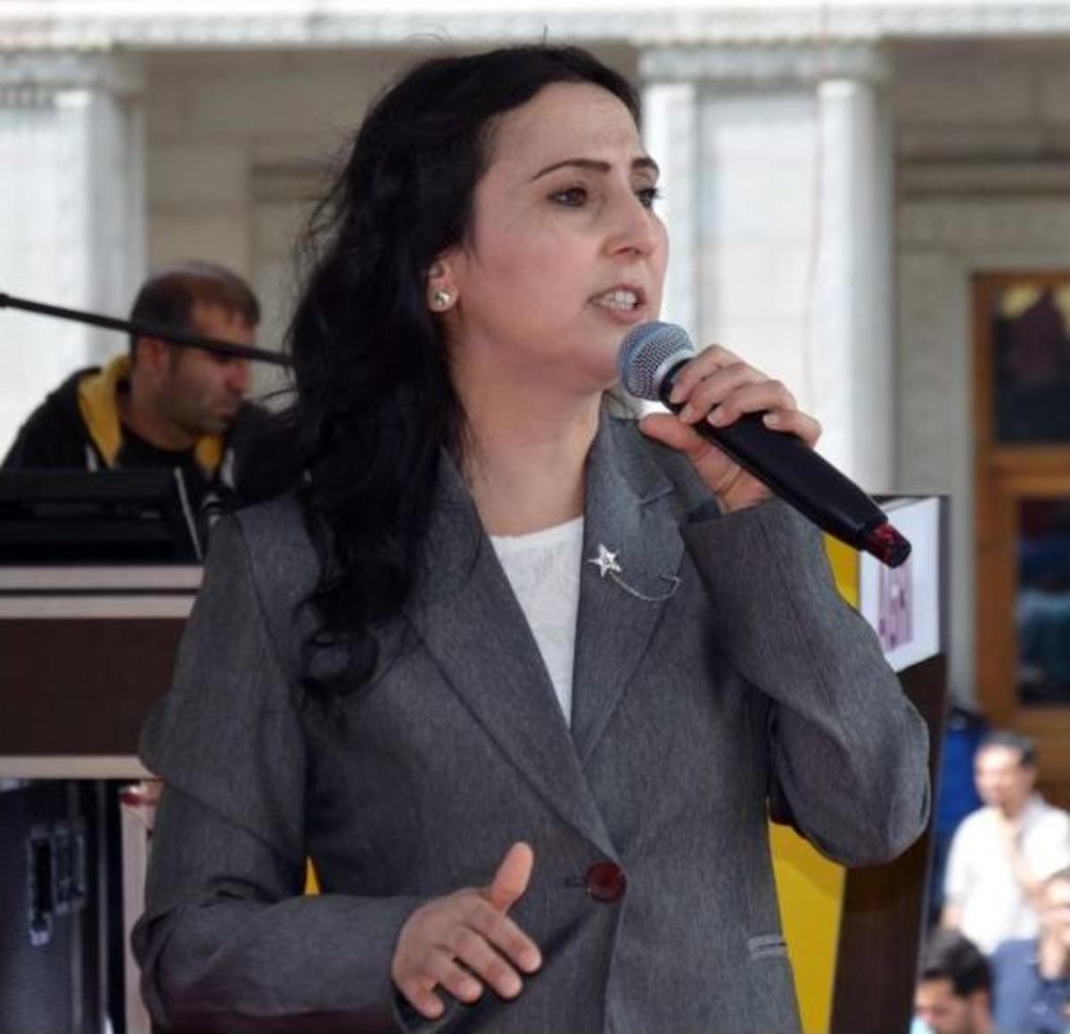 Y&uuml;ksekdağ: Bu Halk Sana Sırtını D&ouml;nmesin Ne Yapsın?