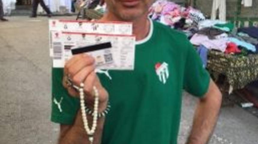 Bursaspor Taraftarı B&uuml;y&uuml;k Finale Hazır