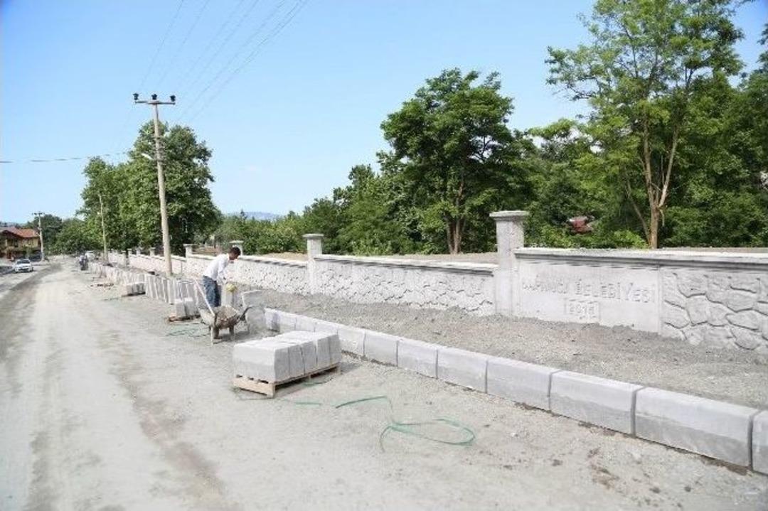 Sapanca&rsquo;da Asfalt &Ccedil;alışmaları S&uuml;r&uuml;yor