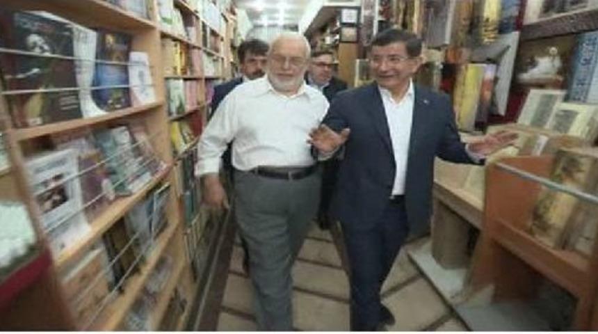 Başbakan Davutoğlu Kapalı&ccedil;arşı, Nuruosmaniye Ve Sahaflar &Ccedil;arşısı'nı Gezdi
