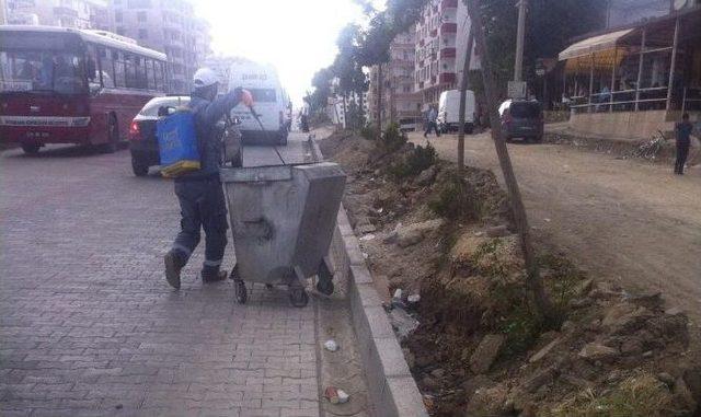 Silvan’da Haşerelere Karşı İlaçlama Çalışmaları Başladı