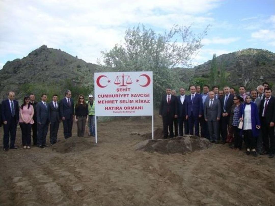 Şehit Savcı Kiraz Anısına Hatıra Ormanı Oluşturuldu