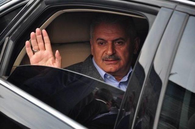 Binalı Yıldırım İle ‘özçekim’ Yapmak İçin Yarıştılar