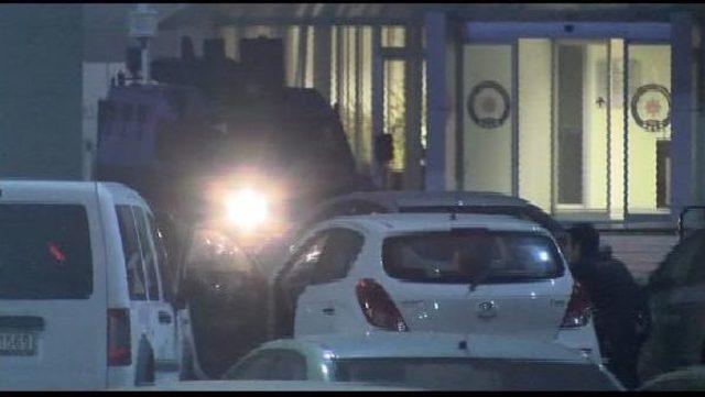 İstanbul Emniyet M&uuml;d&uuml;rl&uuml;ğ&uuml; nde Hareketli Dakikalar 2