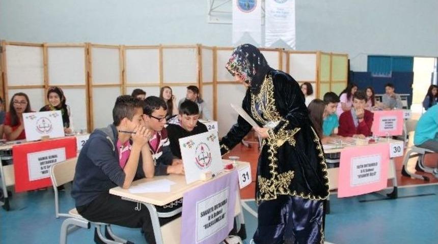 Tosya&rsquo;da 5 G&uuml;n S&uuml;recek Bilgi Şenliği Başladı